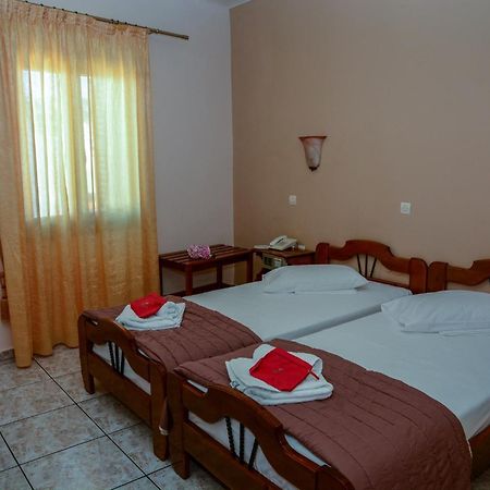 Poseidonio Hotel Tinos ภายนอก รูปภาพ