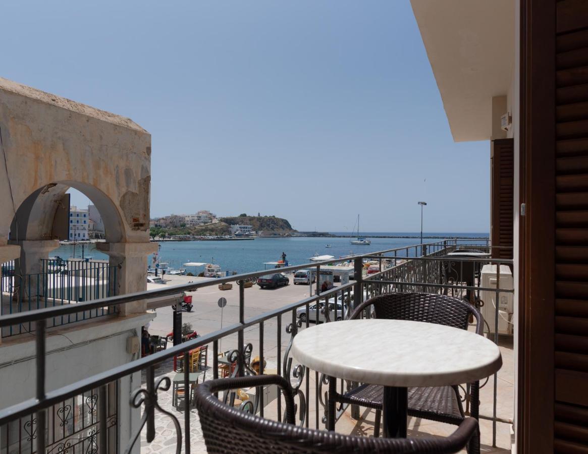 Poseidonio Hotel Tinos ภายนอก รูปภาพ