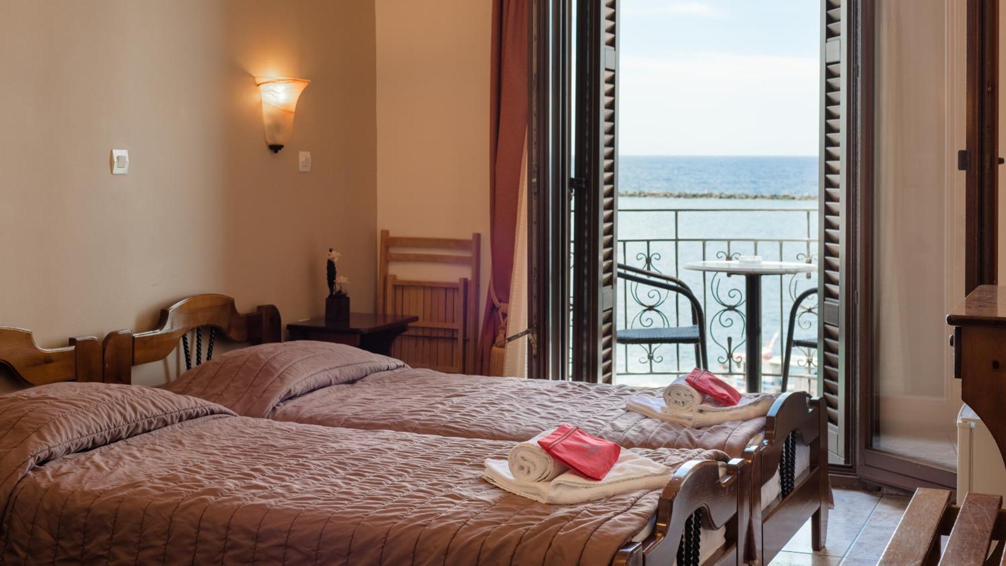 Poseidonio Hotel Tinos ภายนอก รูปภาพ