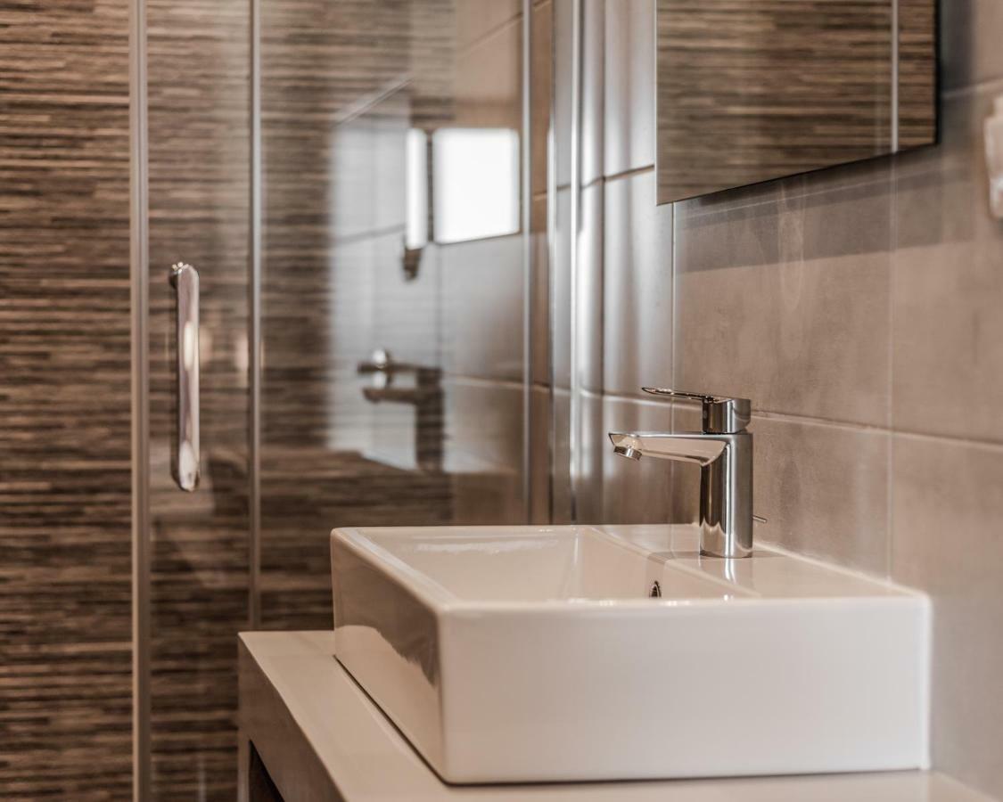 Poseidonio Hotel Tinos ภายนอก รูปภาพ