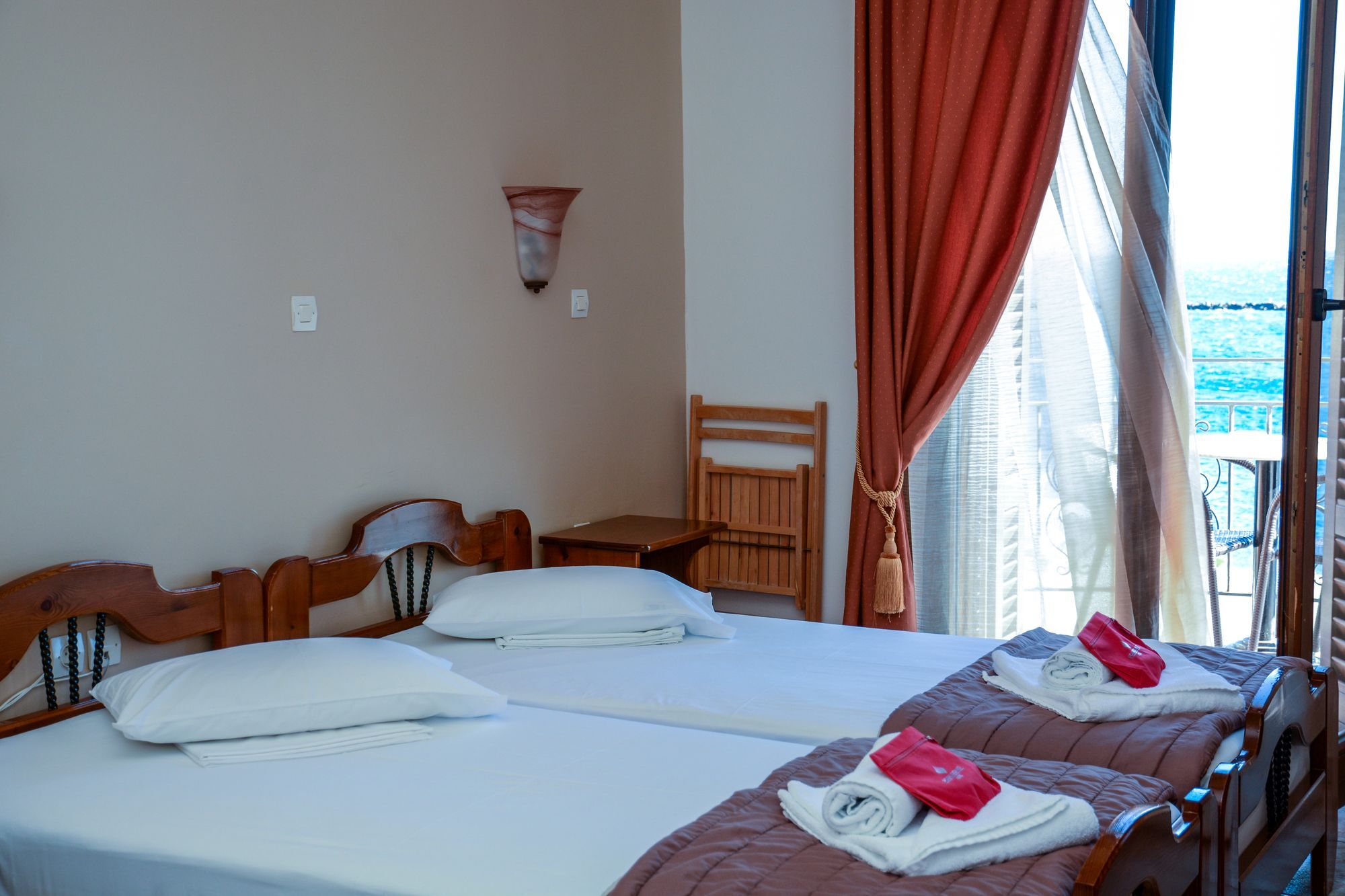 Poseidonio Hotel Tinos ภายนอก รูปภาพ